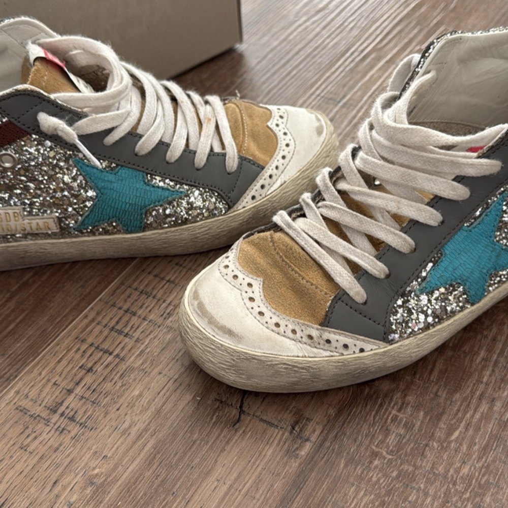 Golden Goose size 36 -